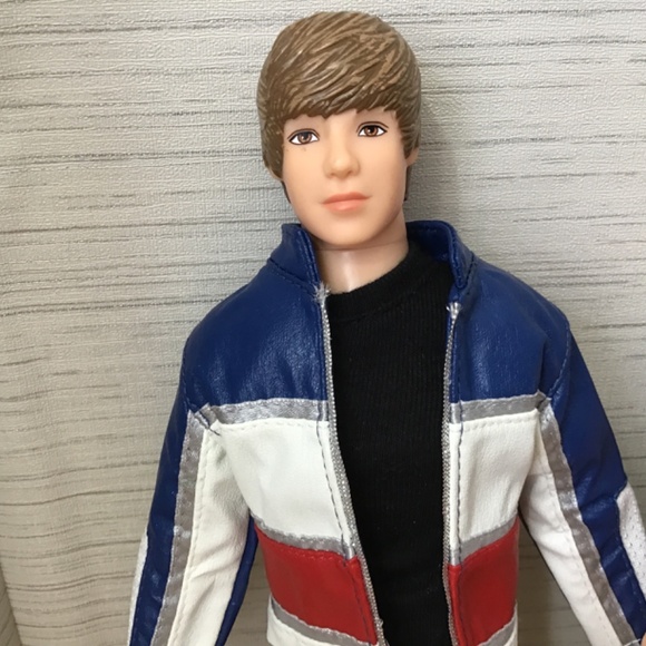 Justin Bieber Dolls - Picture 3 of 4